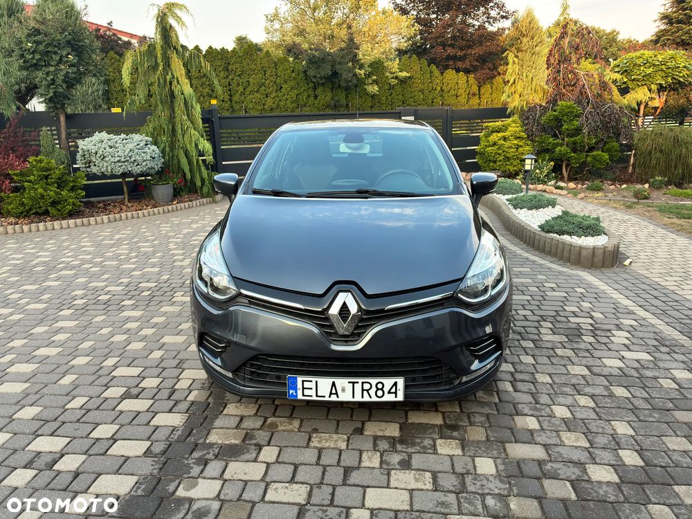Renault Clio - 1