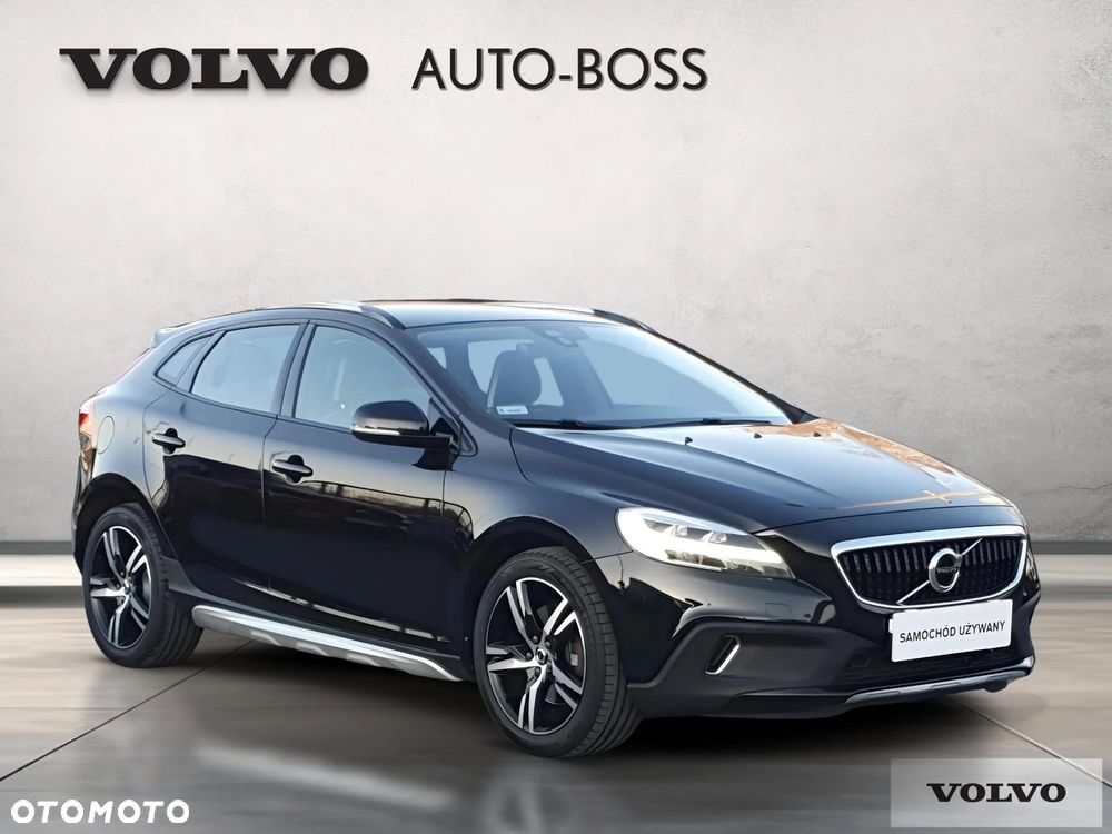 Volvo V40 Cross Country T3 Drive-E Dynamic Edition - 3