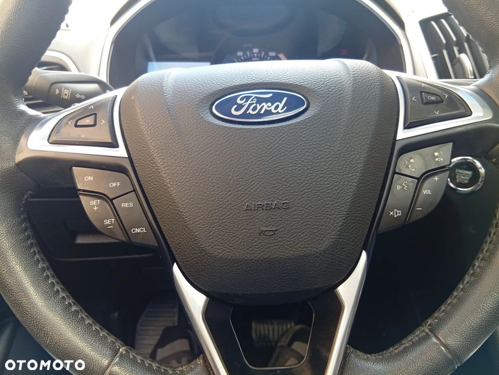 Ford Edge - 20