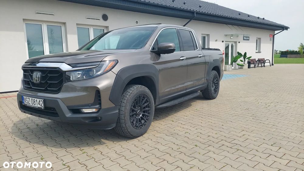 Honda Ridgeline - 2