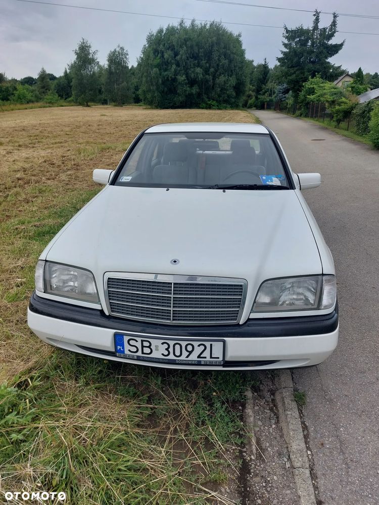 Mercedes-Benz Klasa C 180 Classic - 1