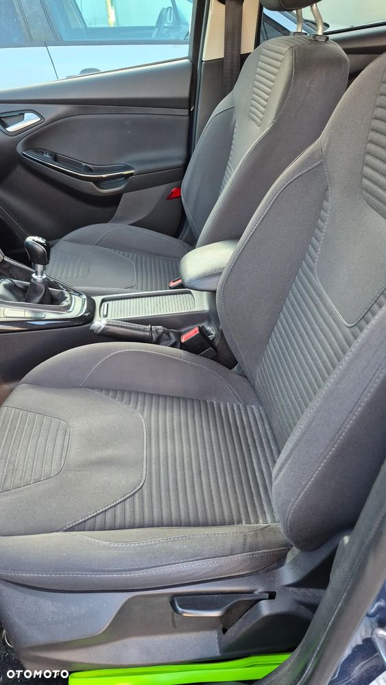 Ford Focus 2.0 TDCi Titanium ASS - 5
