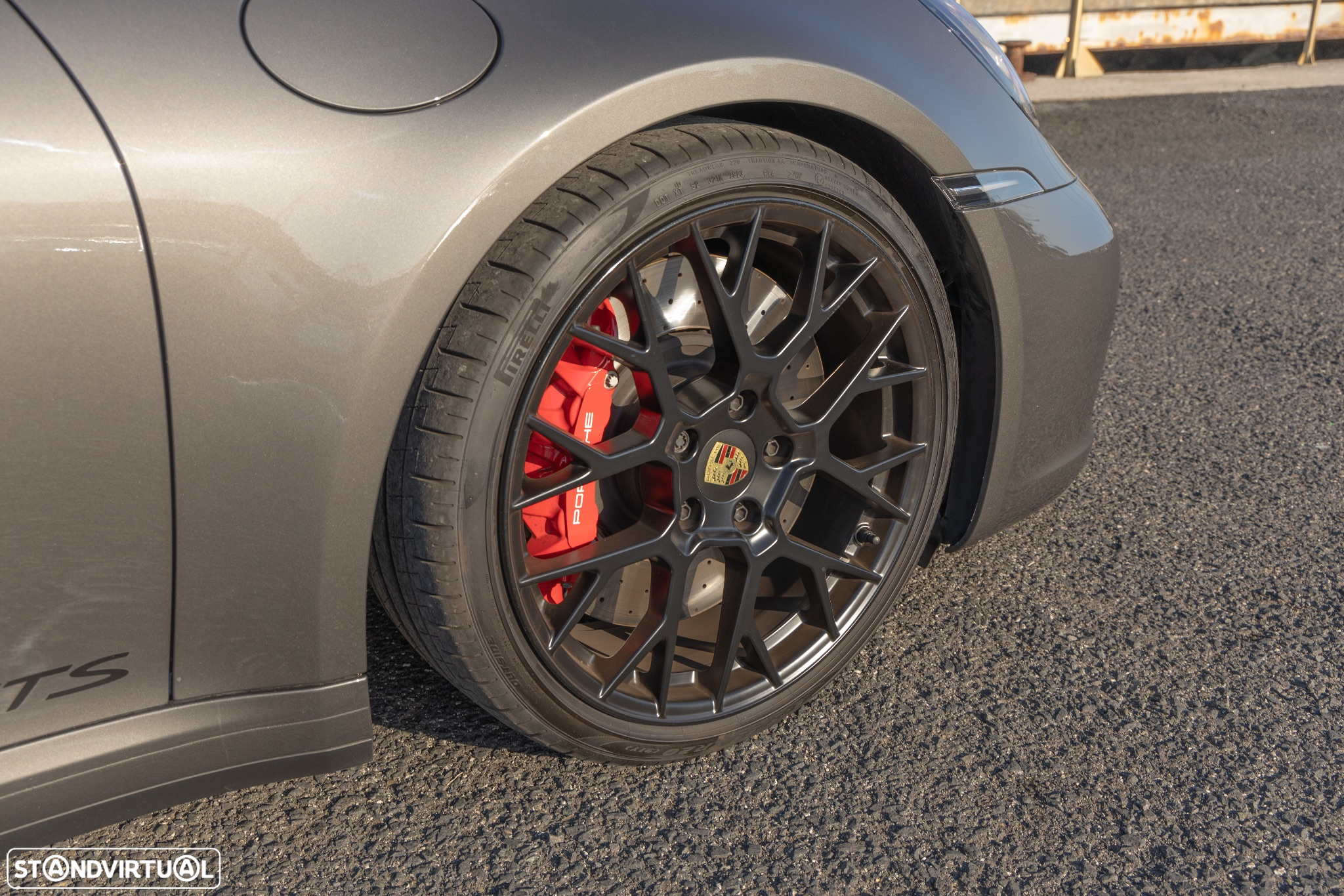 Porsche 911 (992) Carrera 4 GTS PDK - 6