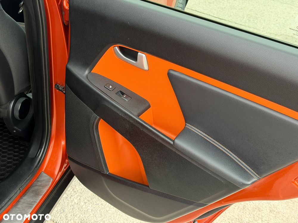 Kia Sportage 1.7 CRDI 2WD Vision - 24