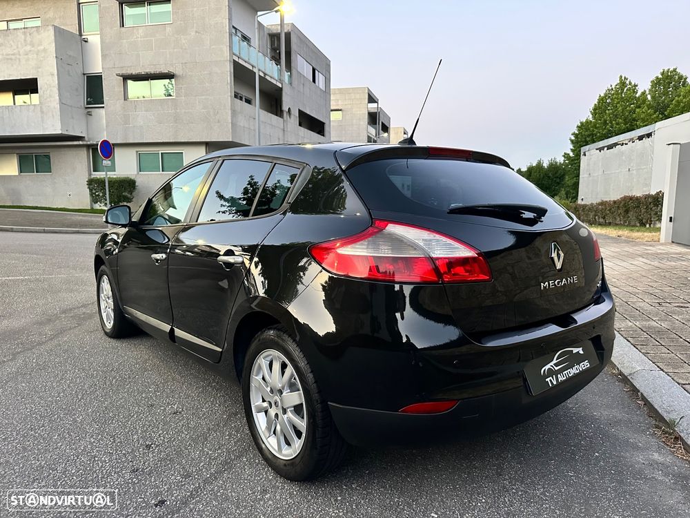 Renault Mégane 1.5 dCi Dynamique S - 6