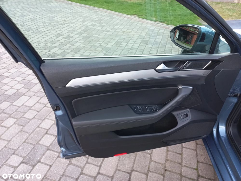 Volkswagen Passat 2.0 TDI BMT Highline DSG - 14