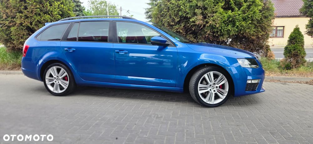 Skoda Octavia 2.0 TDI DSG RS - 8
