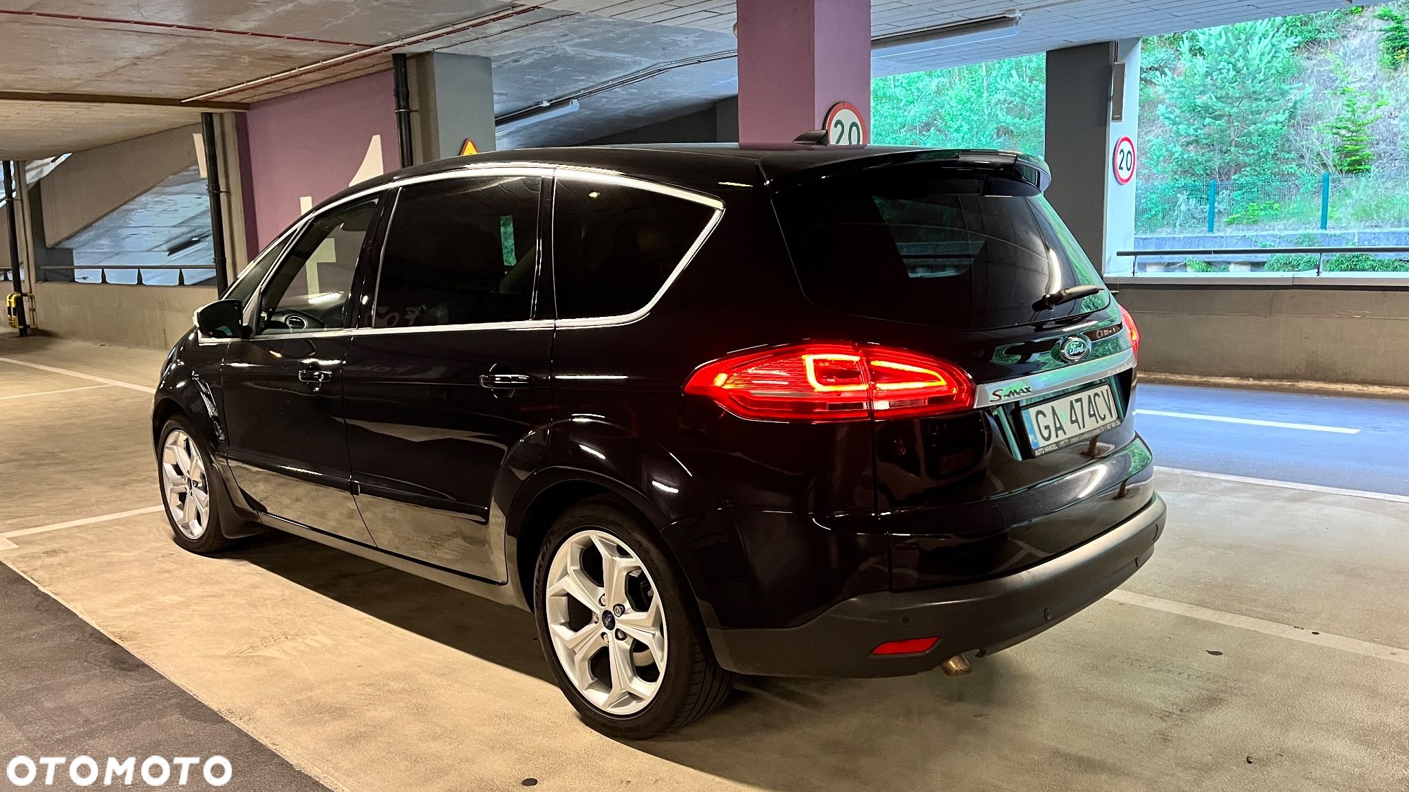 Ford S-Max 2.0 TDCi DPF Titanium - 1