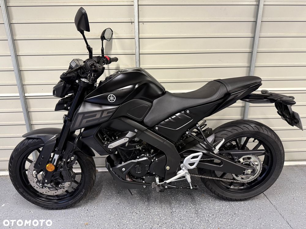 Yamaha MT - 12