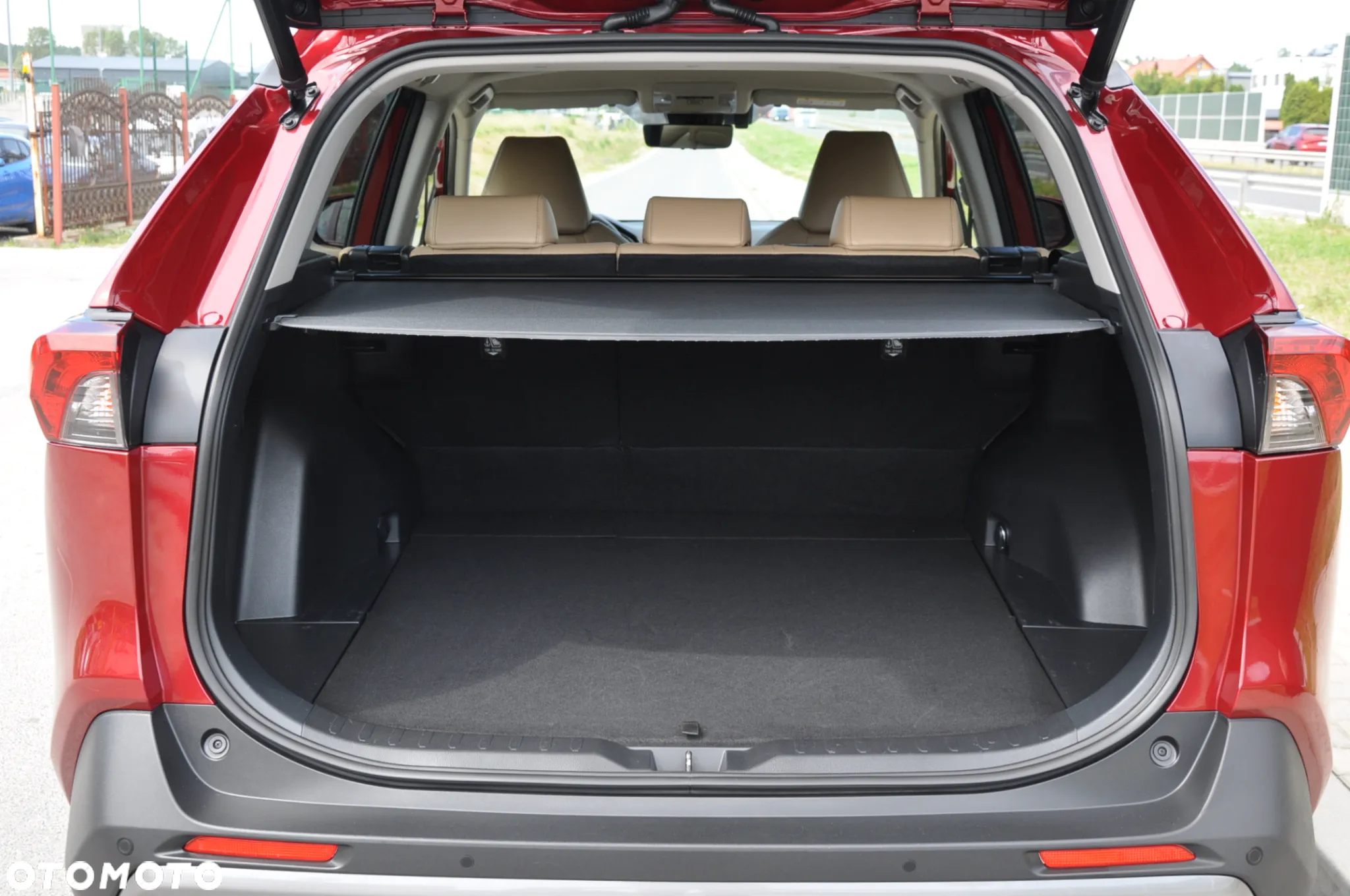 Toyota RAV4 2.5 Hybrid Executive 4x4 - 36