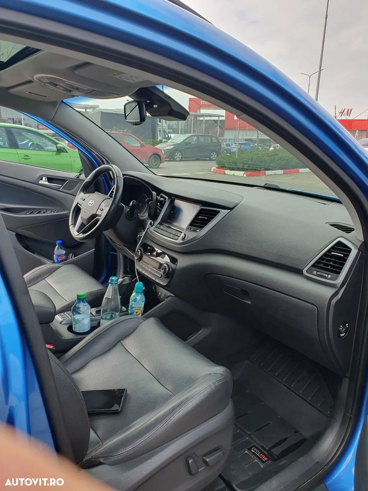 Hyundai Tucson 2.0 CRDI 4WD Automatik Style - 19
