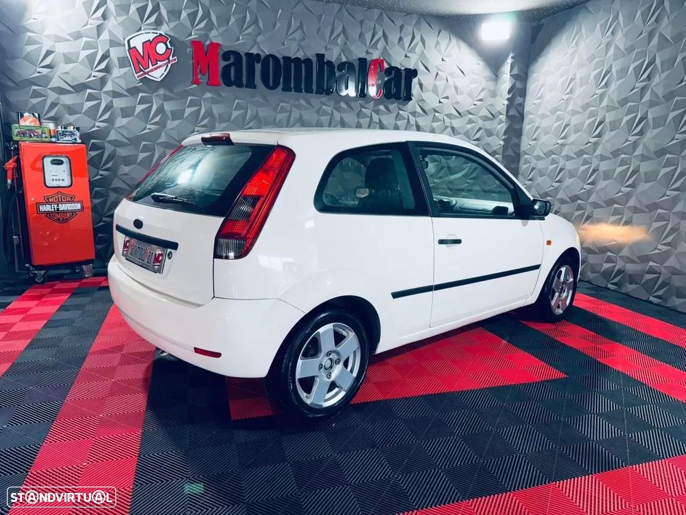 Ford fiesta - 6