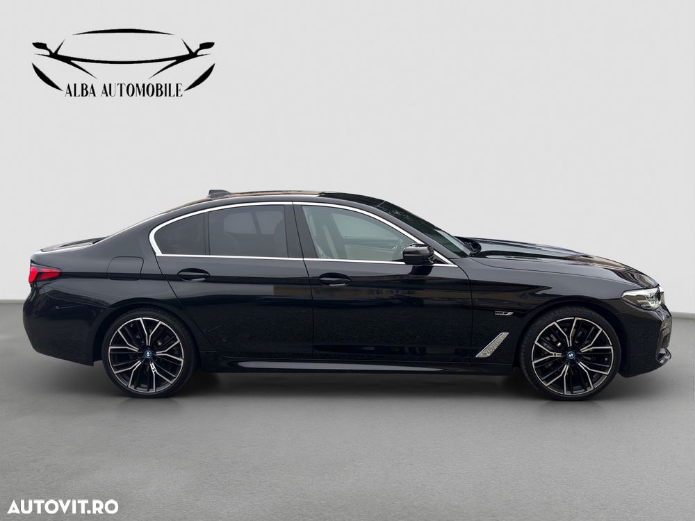 BMW Seria 5 530e Aut. M Sport Edition - 12