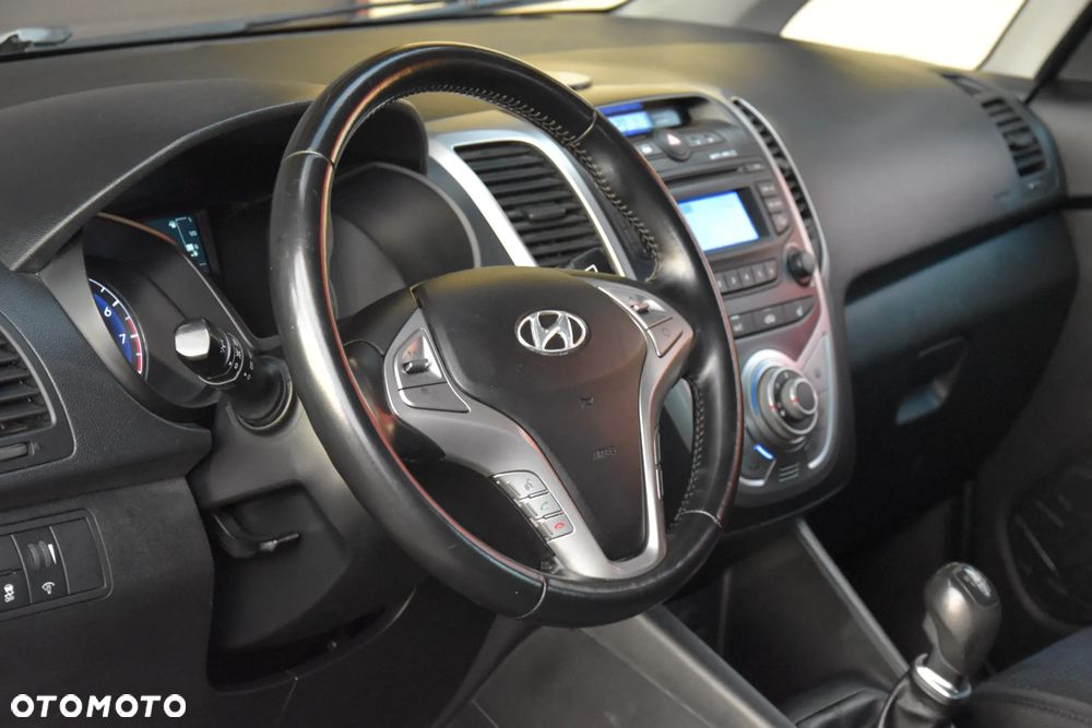 Hyundai ix20 1.4 blue YES Silver - 21