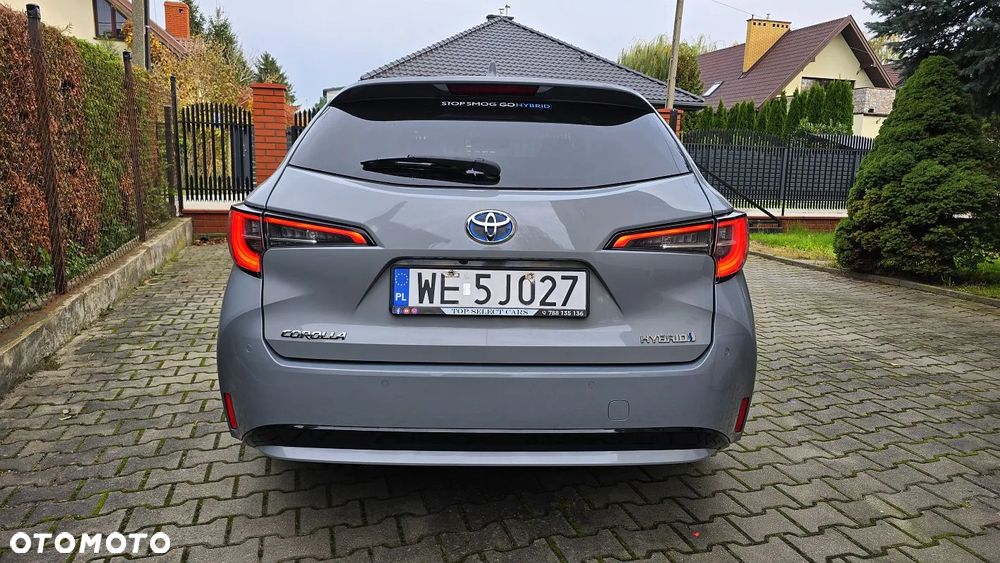 Toyota Corolla 1.8 Hybrid Selection - 14