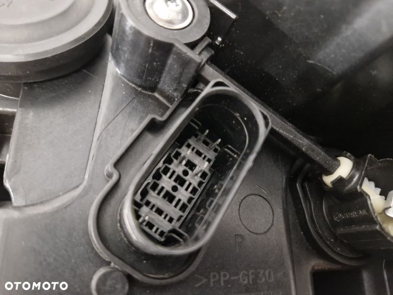 volkswagen golf 8 viii lift lampa prawy przód prawa przednia reflektor led eu - 10