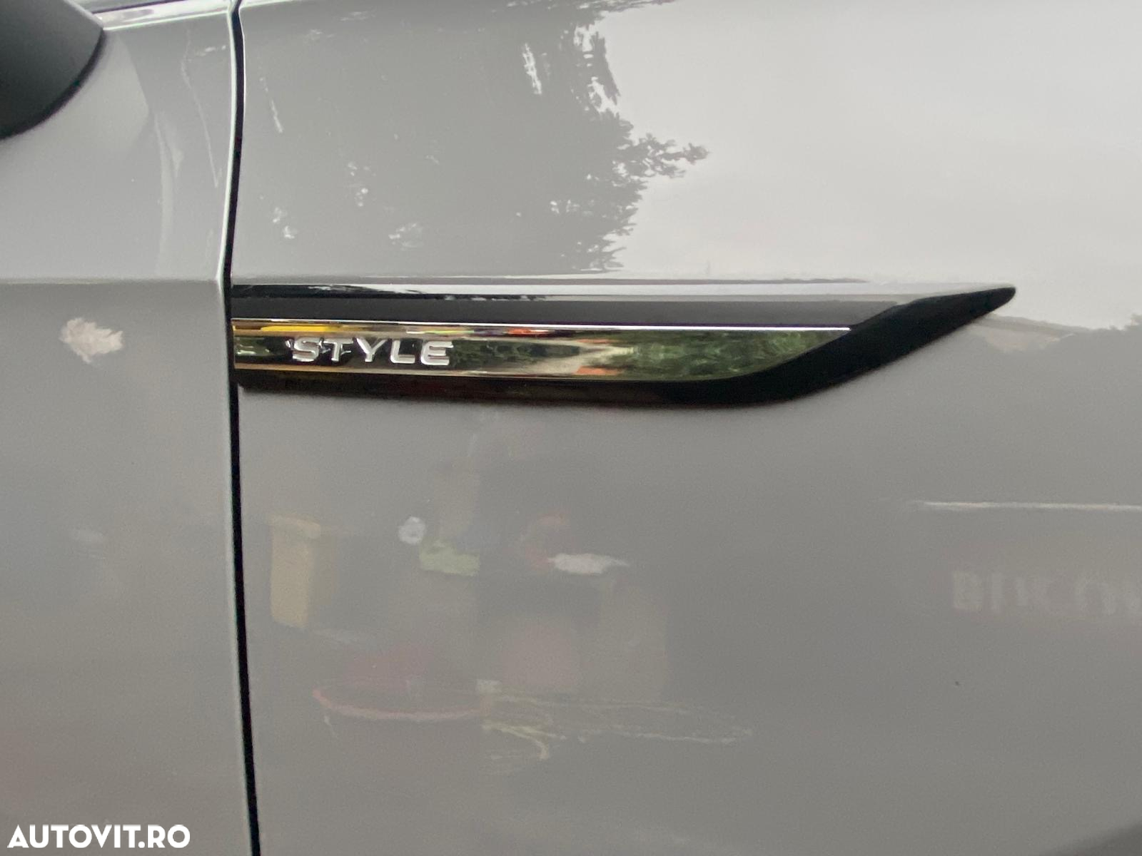 Volkswagen Golf 1.5 TSI ACT Style - 11