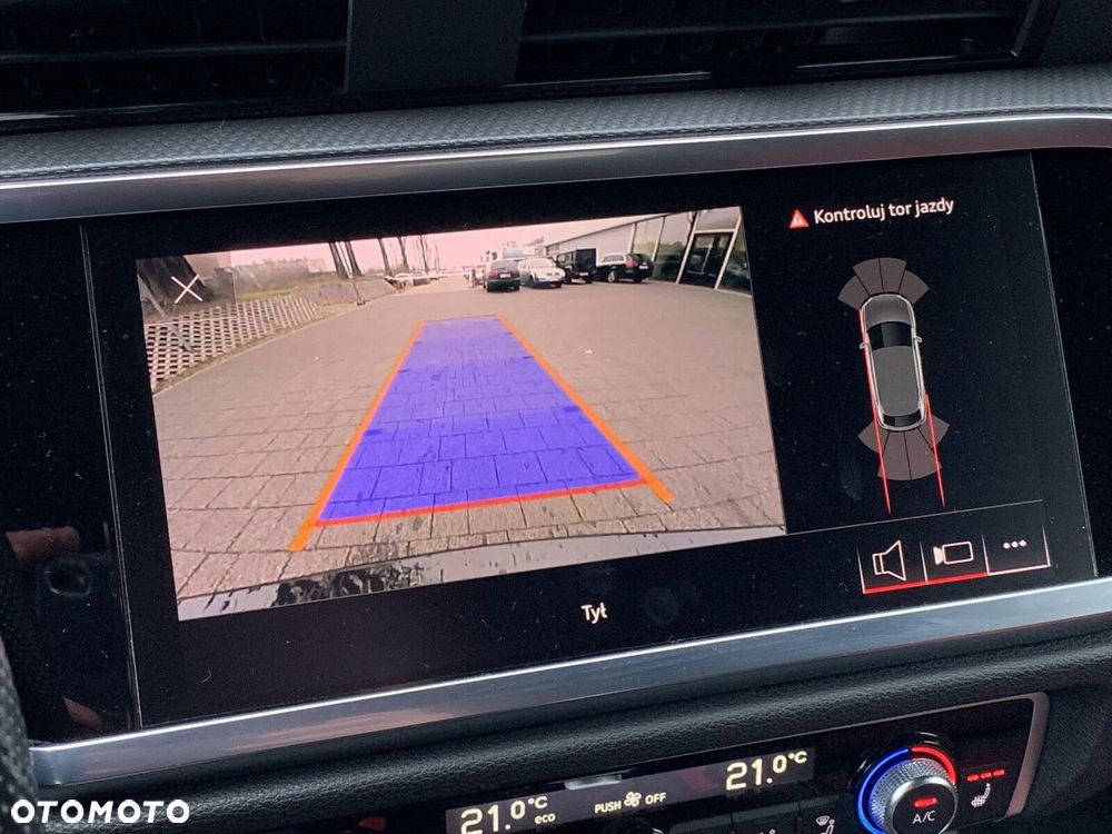 Audi Q3 Sportback - 38