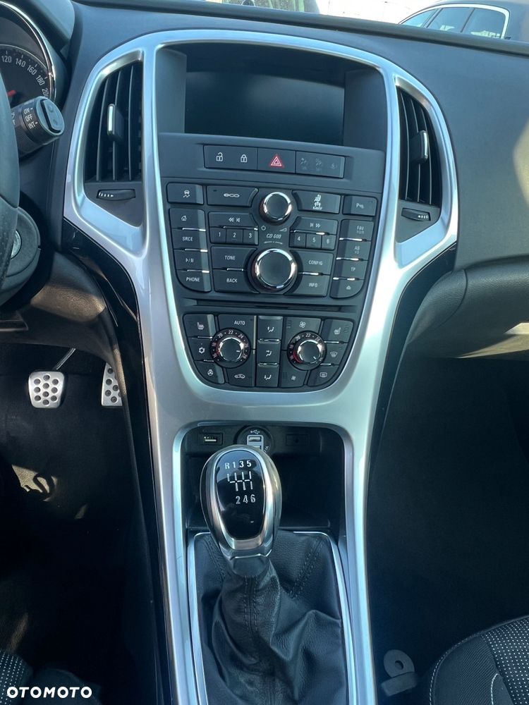 Opel Astra 1.6 Turbo Start/Stop 120 Jahre - 37