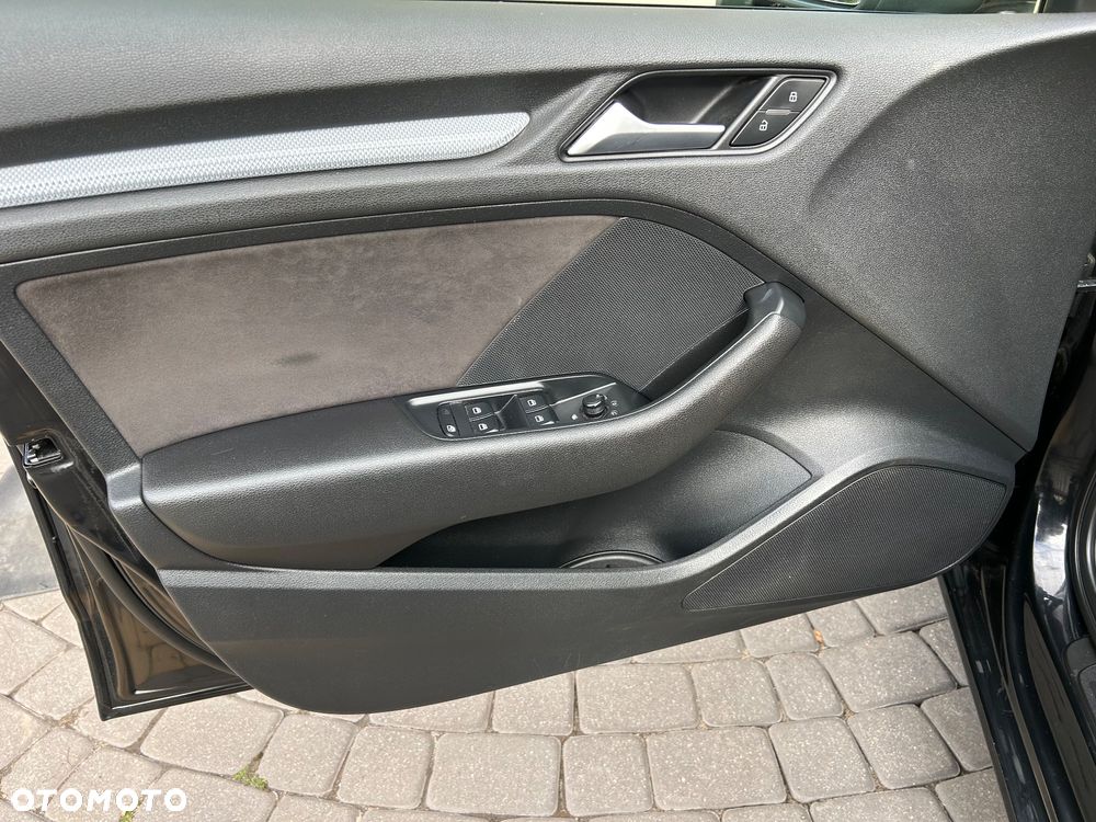 Audi A3 Sportback 2.0 TDI Sport - 31