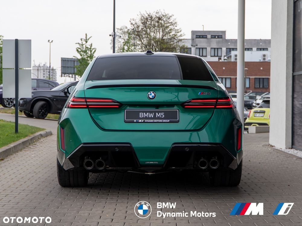 BMW M5 xDrive - 5