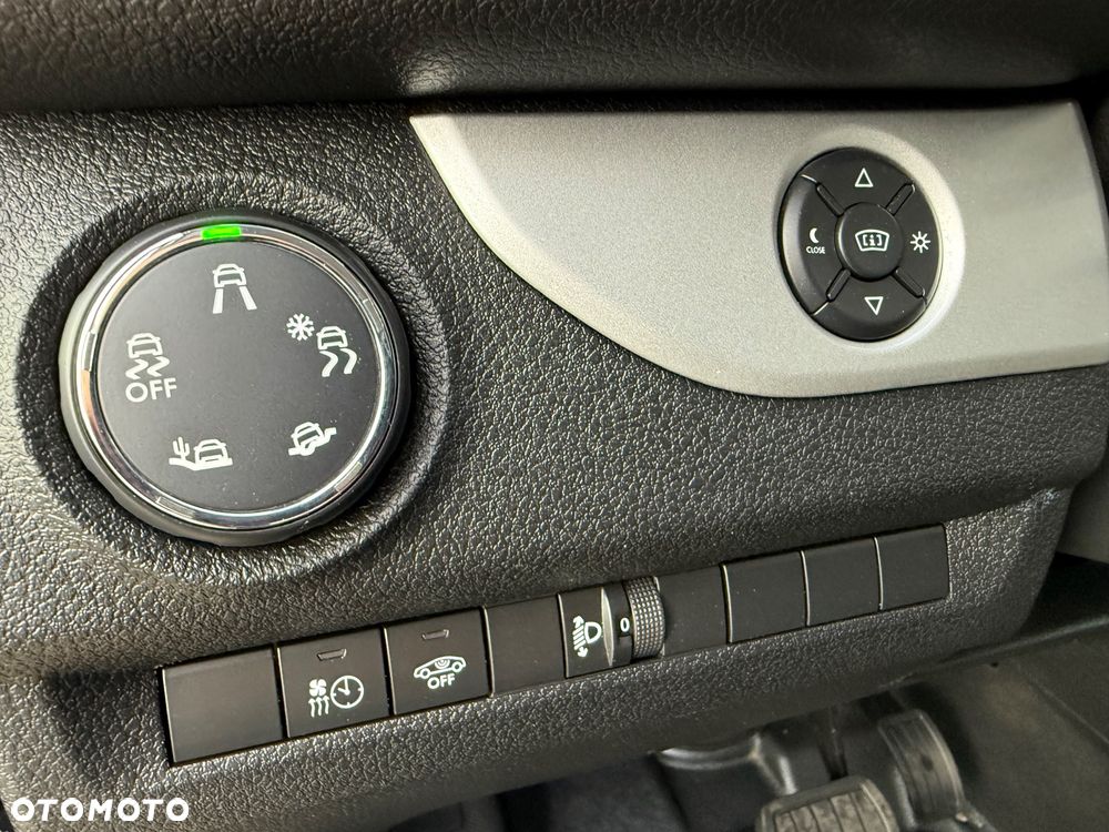 Opel VIVARO - 22