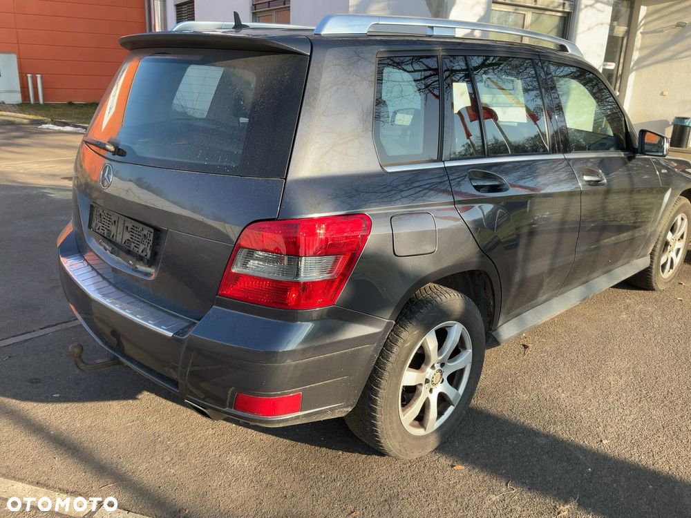 Mercedes-Benz GLK 220 CDI DPF 4Matic BlueEFFICIENCY 7G-TRONIC - 6