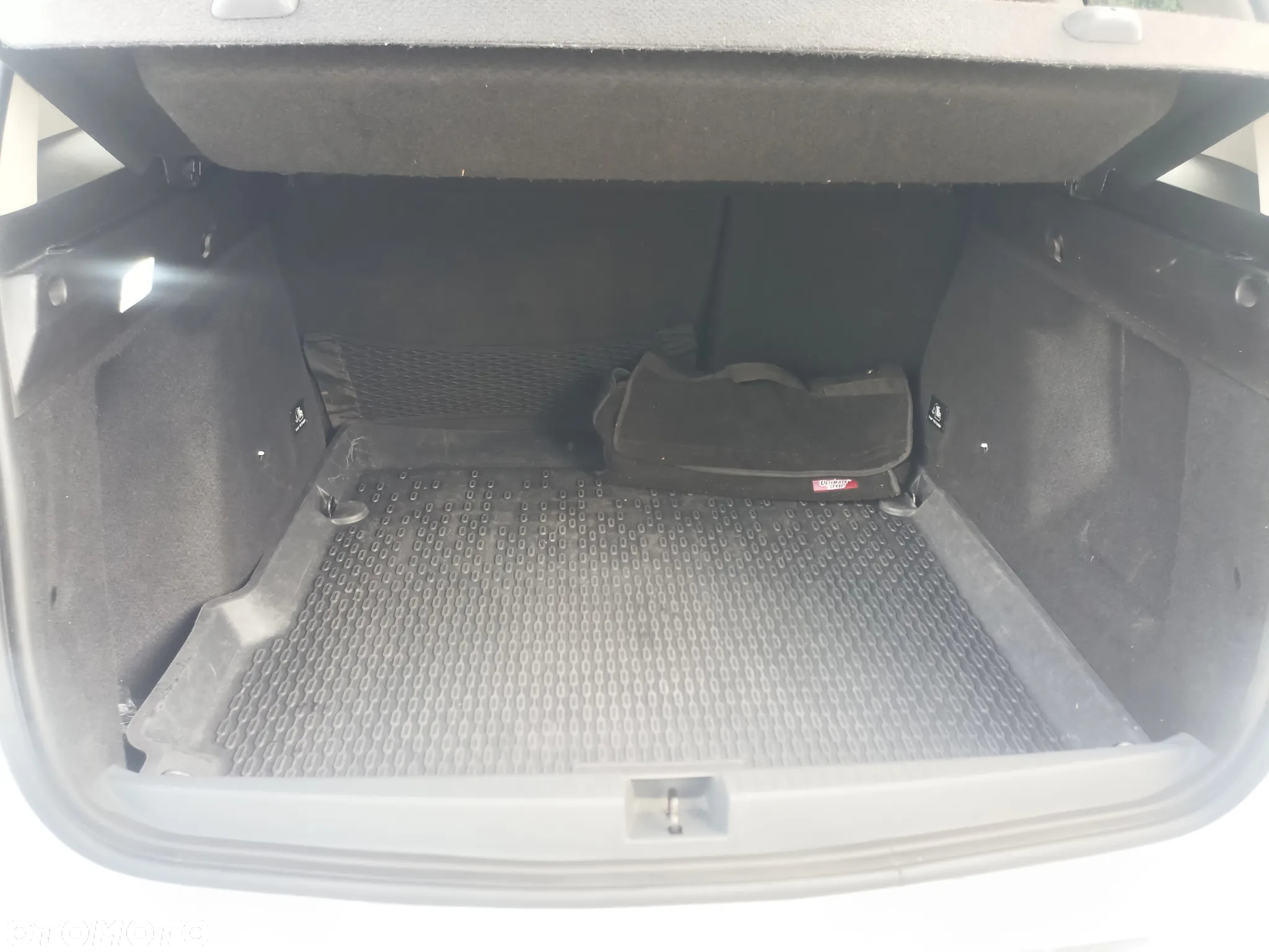 Dacia Duster 1.6 SCe Prestige - 6