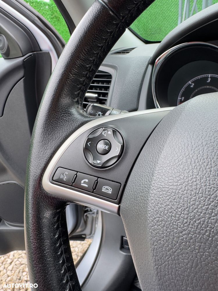 Mitsubishi ASX 1.8 DI-D 2WD Klassik Kollektion - 17