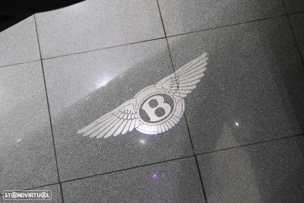 Bentley Bentayga V8 S - 44