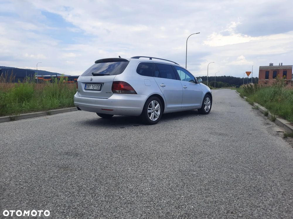 Volkswagen Golf 2.0 TDI Comfortline - 5
