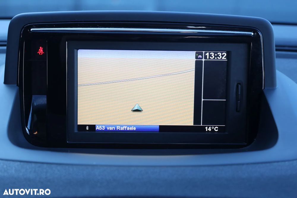 Renault Megane dCi 110 FAP Paris Business - 6