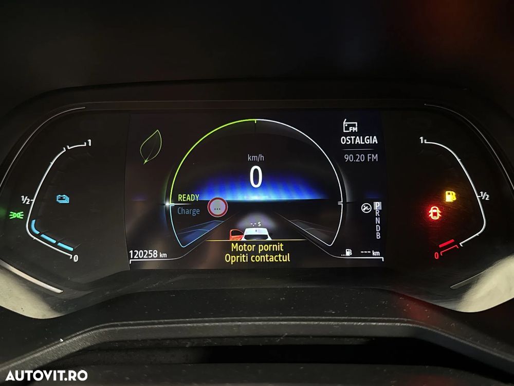 Renault Clio - 11