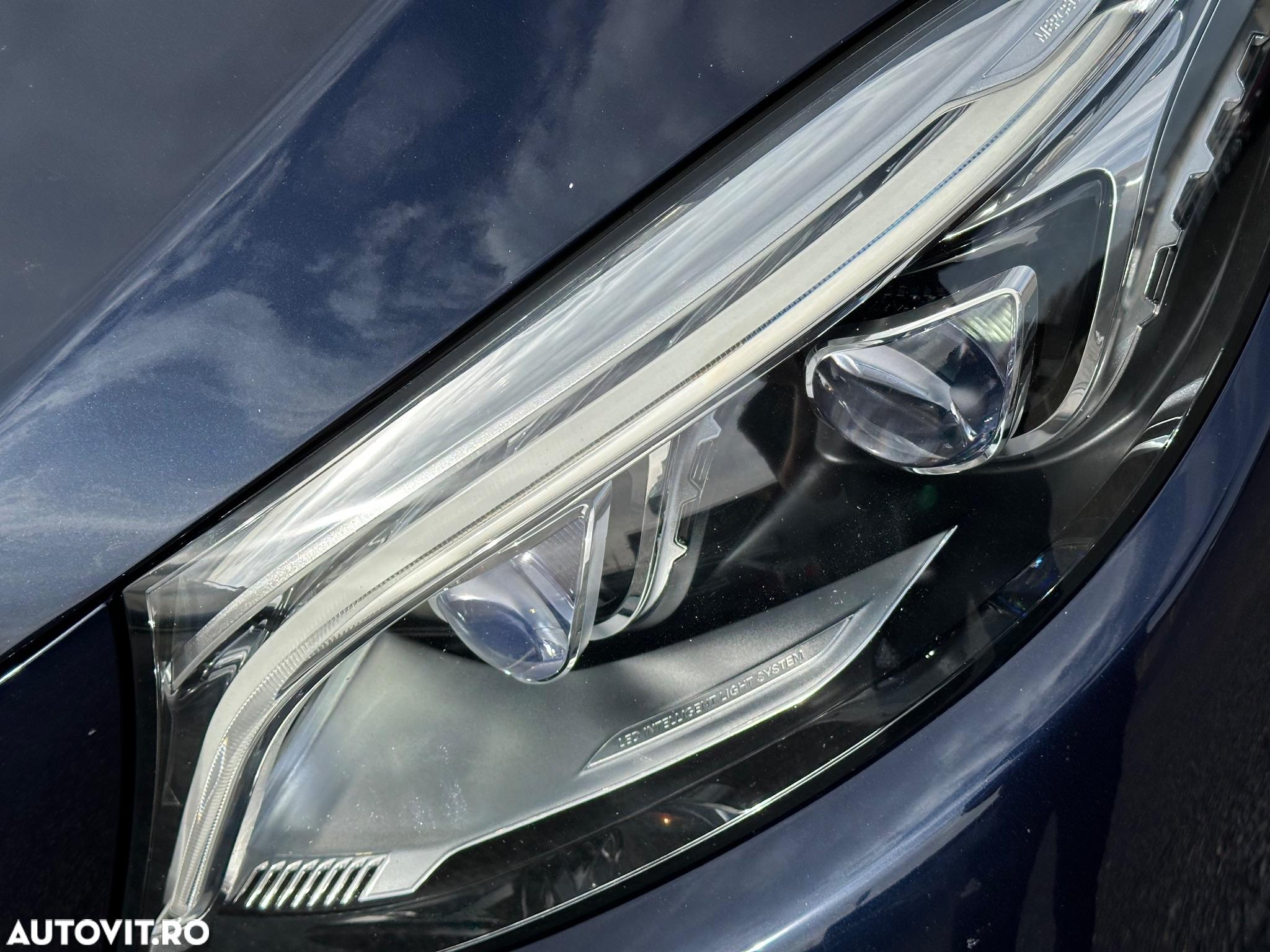 Mercedes-Benz GLE 250 d 4Matic 9G-TRONIC AMG Line - 14