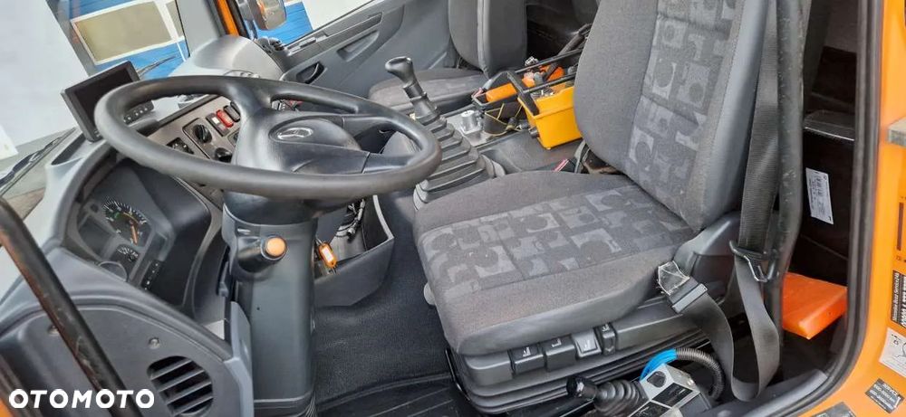 Mercedes-Benz AXOR 1828 - 15