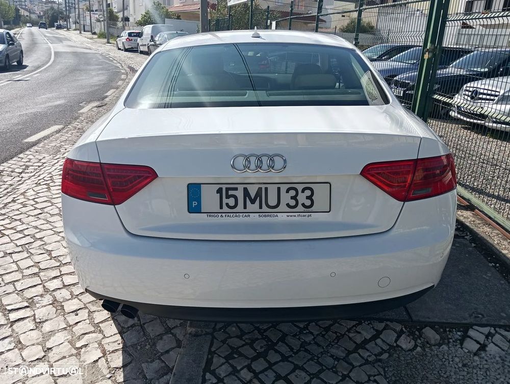 Audi A5 2.0 TDI quattro Business Line Sport - 4