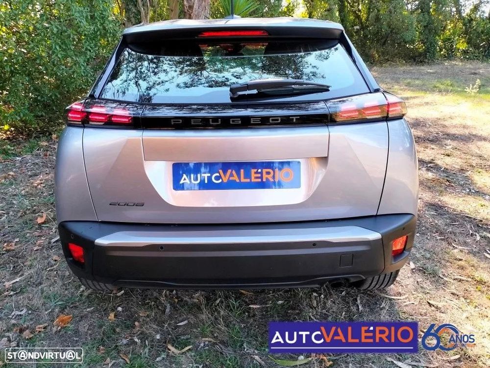 Peugeot 2008 1.2 PureTech Style - 7