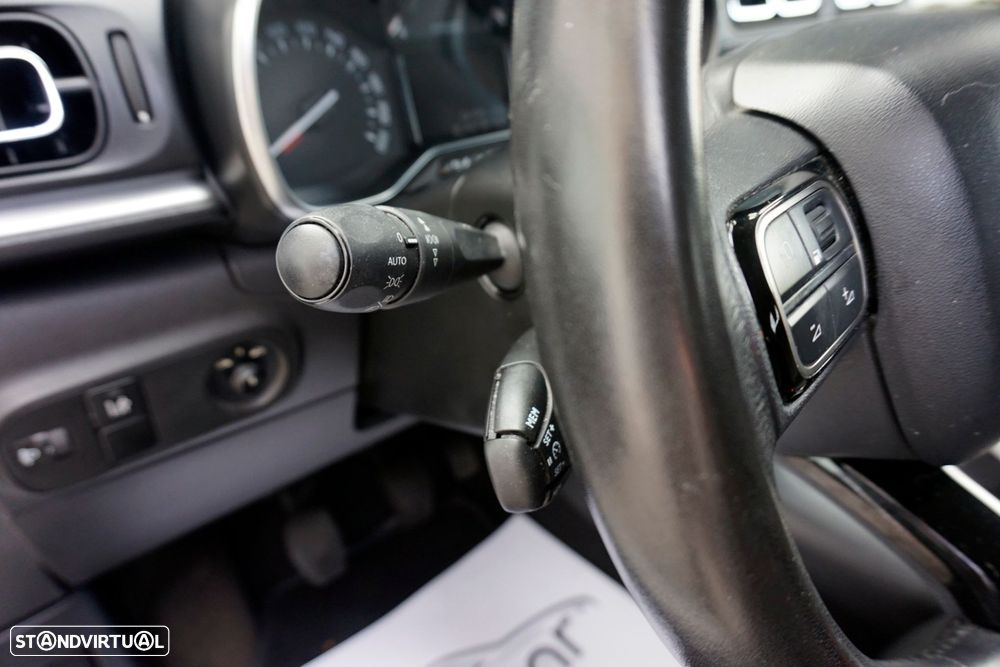 Citroën C3 1.2 PureTech Shine - 14