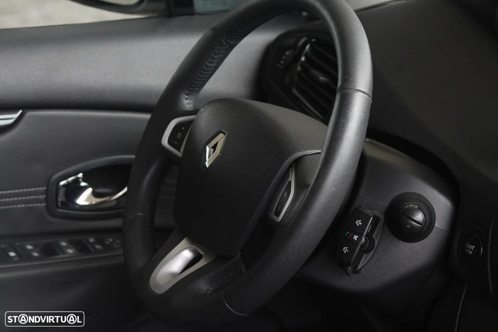 Renault Scénic 1.5 dCi Dynamique S - 17