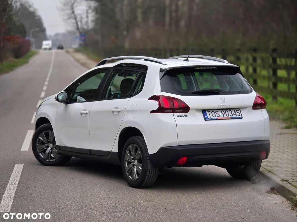 Peugeot 2008 BlueHDi 100 STOP & START Style - 3