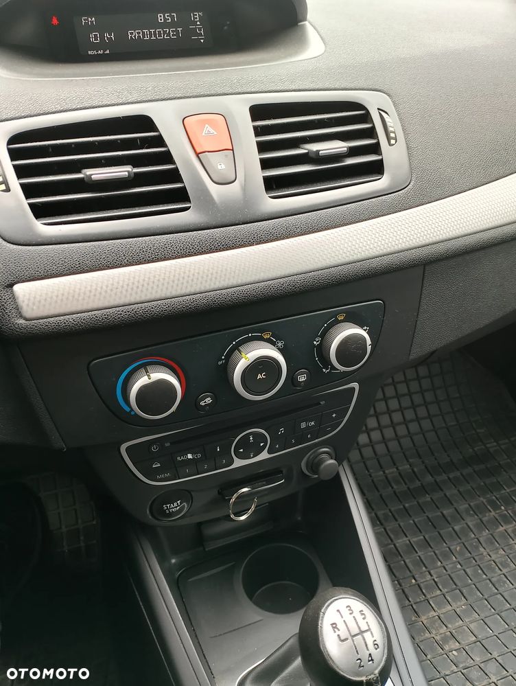 Renault Megane 1.5 dCi Dynamique - 6
