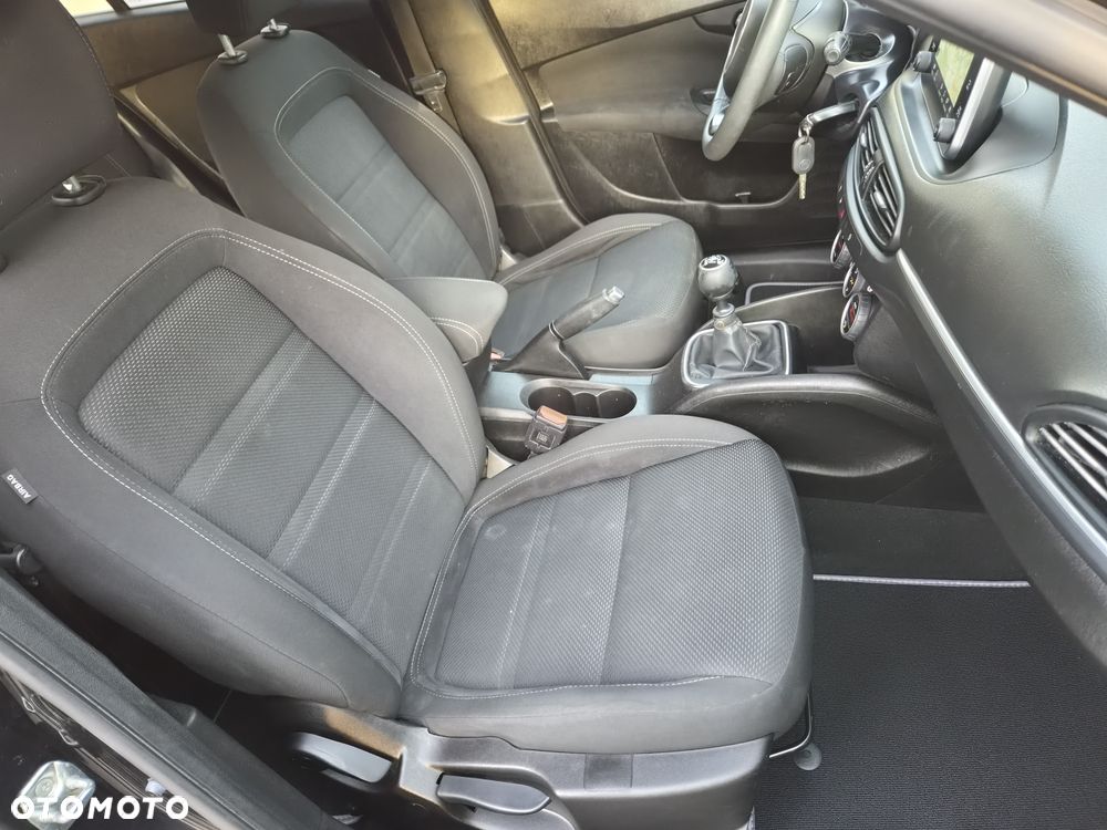 Fiat Tipo 1.4 T-Jet Business Line - 19