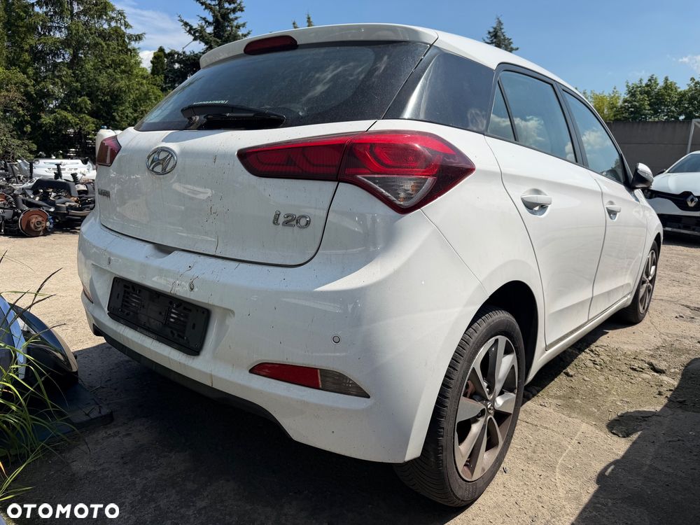 Hyundai i20 1.2 Comfort - 8