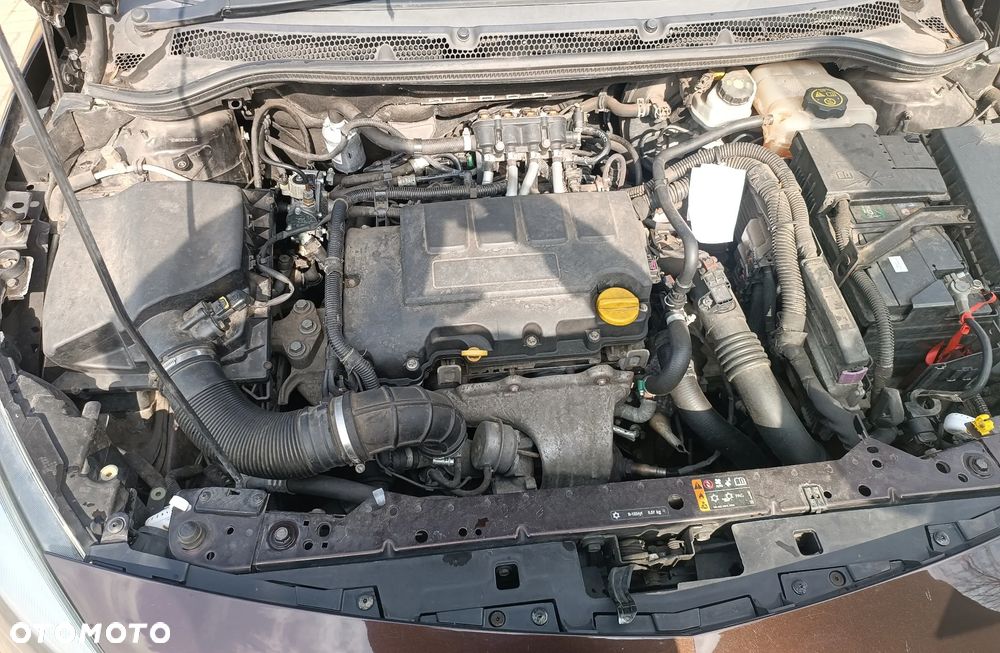 Opel Astra 1.4 T EU6 - 3