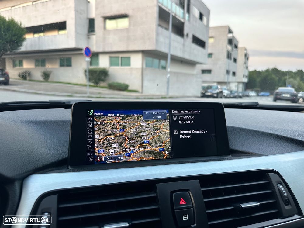 BMW 320 d Auto Line Modern - 47