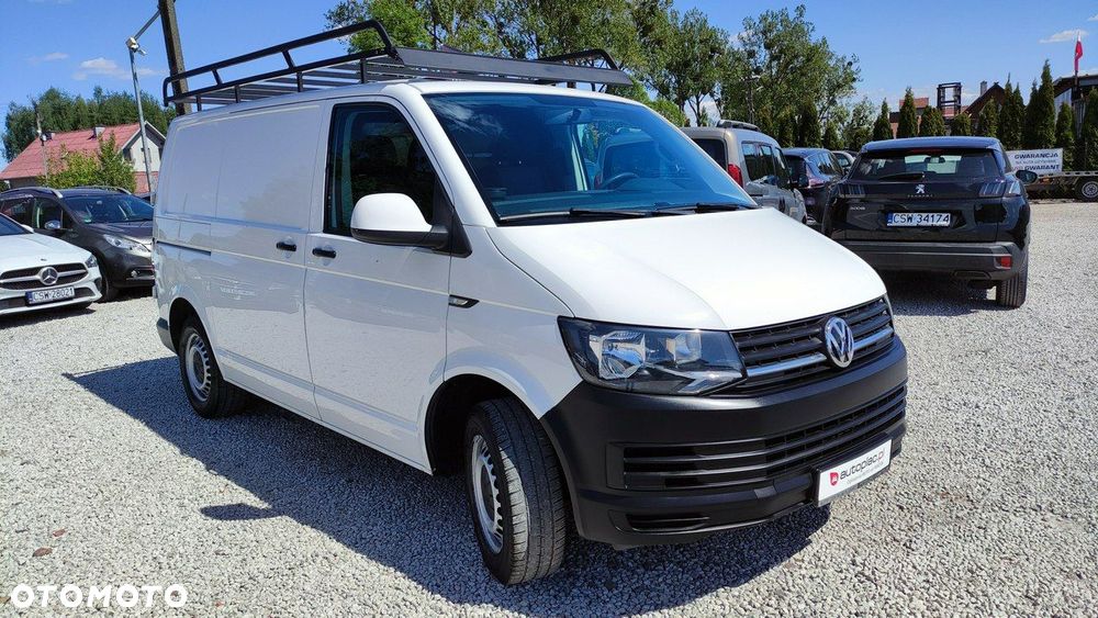 Volkswagen Transporter - 2