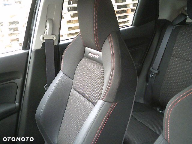 Suzuki Swift Sport 1.4 Boosterjet Hybrid - 11