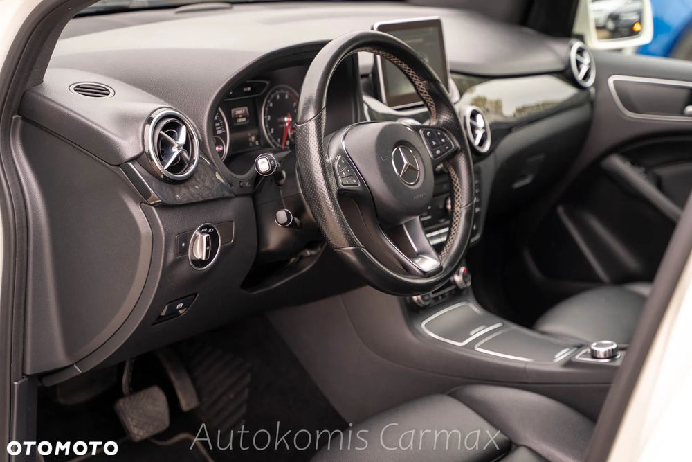 Mercedes-Benz Klasa B 250 4-Matic - 13