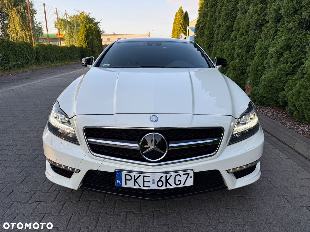 Mercedes-Benz CLS - 9