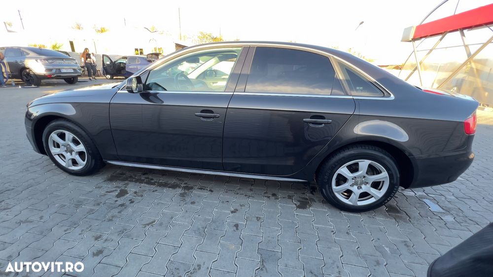 Audi A4 Avant 1.8 TFSI Ambiente - 4